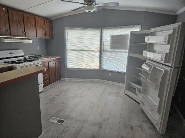 1988 Dere Mobile Home
