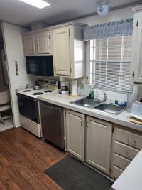1984 Suncoast M.H. Manufactured Home