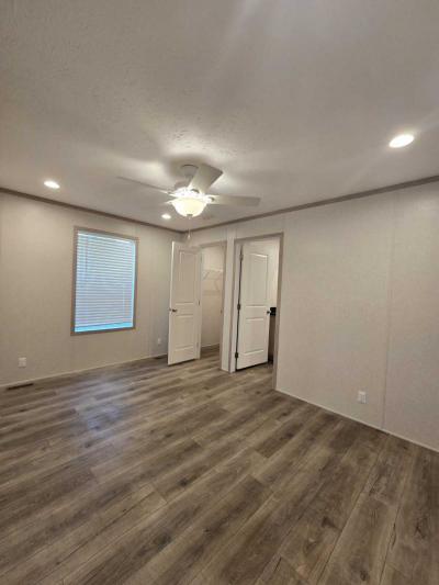 Photo 4 of 8 of home located at 1496 On A Way Avenue Mansfield, OH 44906