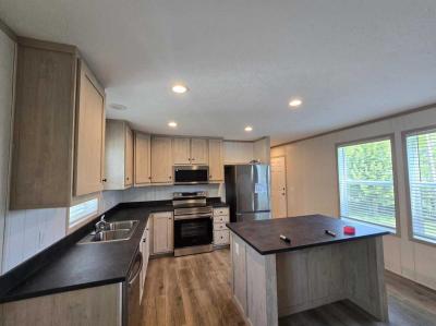 Photo 3 of 8 of home located at 1496 On A Way Avenue Mansfield, OH 44906
