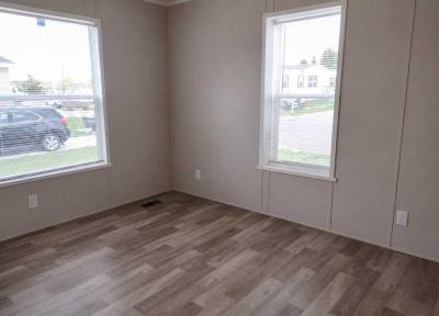 Photo 4 of 8 of home located at 4127 Currant Ln Lot 198 Burton, MI 48529