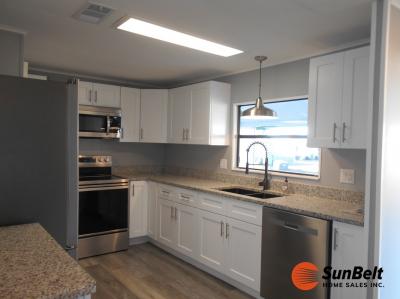 Photo 4 of 40 of home located at 1904 Birkdale Lane Ocala, FL 34472