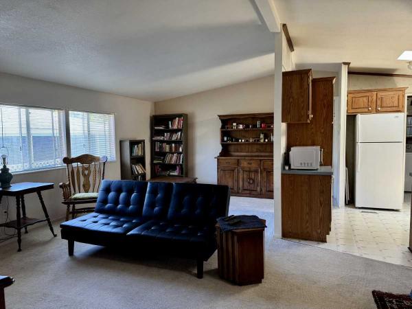 1992  Mobile Home For Sale