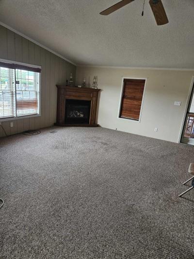 Mobile Home at 595 S Meridian Hudson, MI 49247