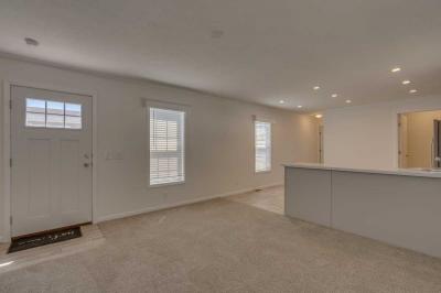 Photo 3 of 14 of home located at 185 Kingsway Dr North Mankato, MN 56003