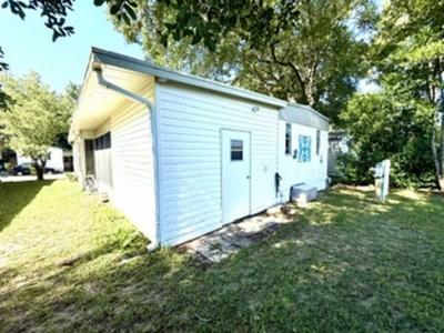 Photo 4 of 24 of home located at 4533 West Hightower Lane Lecanto, FL 34461