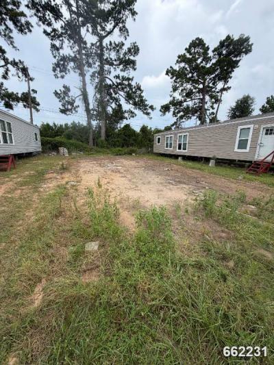 Mobile Home at East Texas Home Center, Llc 2749 Us 69 Lumberton, TX 77657