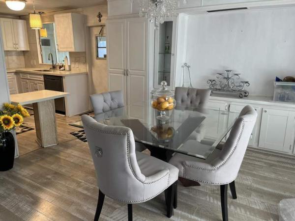 1988 Palm Harbor Manufactured Home