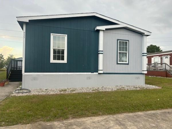 2015 Clayton Mobile Home