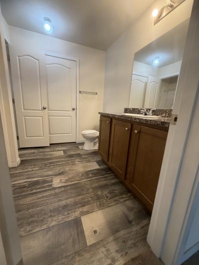 Photo 3 of 9 of home located at 9750 Aspen Lane Ypsilanti, MI 48198