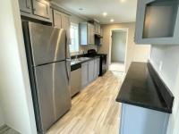 2021 Champion Home Builders, Inc Redman Advantage II Manufactured Home