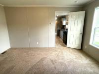 2021 Champion Home Builders, Inc Redman Advantage II Manufactured Home