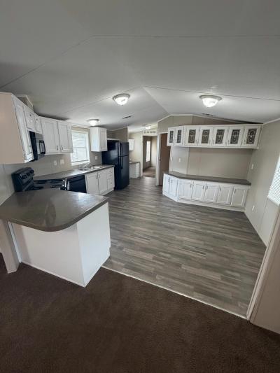 Mobile Home at 2081 Chaffee Rd Lot #27 Jacksonville, FL 32221