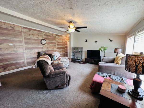 2000 Dutch Park NA Mobile Home
