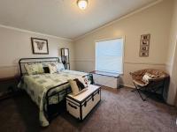2000 Dutch Park NA Mobile Home