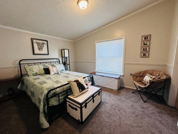 2000 Dutch Park NA Mobile Home