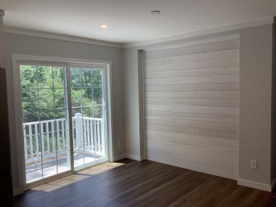 Photo 5 of 14 of home located at 30 Millwood Drive Uncasville, CT 06382