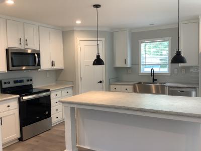 Photo 3 of 14 of home located at 28 Millwood Drive Uncasville, CT 06382