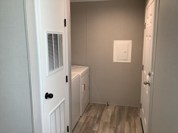 2026 Champion RAP1666H32085 Mobile Home