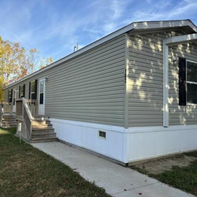 Mobile Home at 2800 West Memorial Drive #0182 Muncie, IN 47302