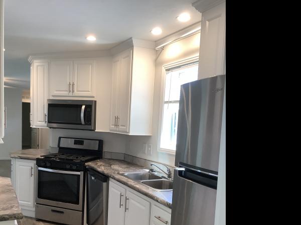 2022 Skyline F214B Mobile Home