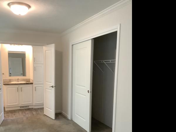 2022 Skyline F214B Mobile Home