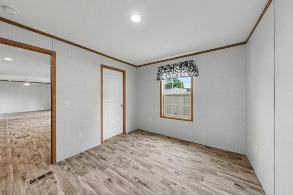 2026 Colony 114 Beacon Prestige-14663A/550BP14663A  Home