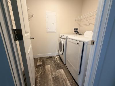 Photo 3 of 8 of home located at 260 Red Oak Drive Coopersville, MI 49404