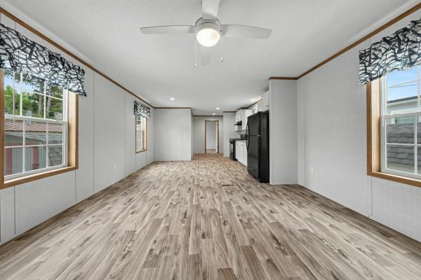 2026 Colony 114 Beacon Prestige-14663A/550BP14663A  Home
