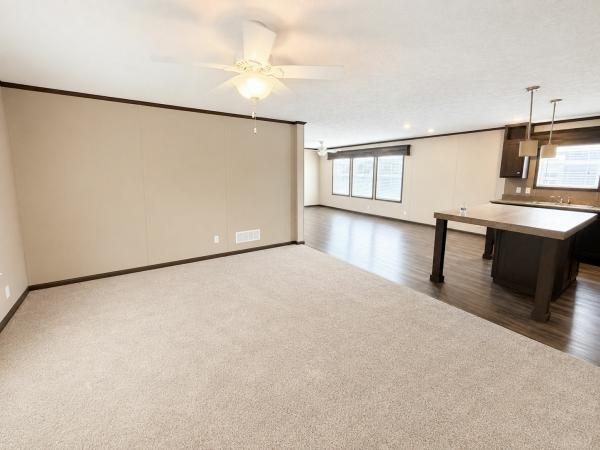 2016 Clayton Homes Inc Classic Mobile Home
