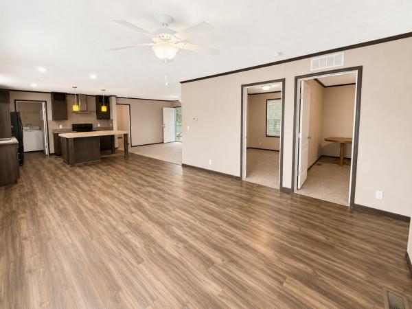 2016 Clayton Homes Inc Classic Mobile Home