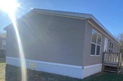 Mobile Home at 3321 Marcella Dr. Salina, KS 67401