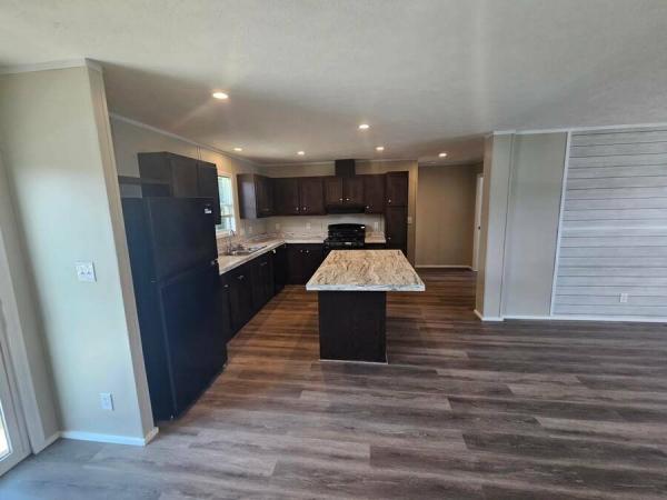 2022 N92352-2844  Home
