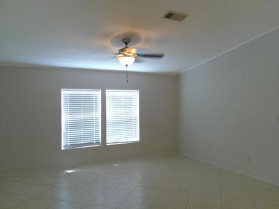 Photo 4 of 23 of home located at 4411 NW 69th Place N01 Coconut Creek, FL 33073