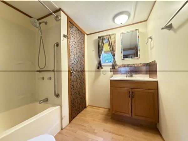 1985 Mobile Home