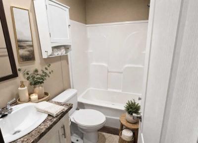 Photo 5 of 8 of home located at 1001 E Macarthur Rd, Lot 91 Wichita, KS 67216