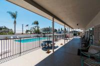 2006 Champion Home Builders Cpmapny INFINITI II Mobile Home