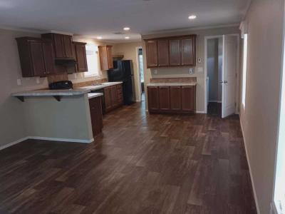Photo 4 of 14 of home located at 7109 W Loop 1604 N Lot 283 San Antonio, TX 78254