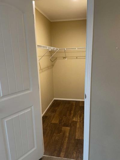 Photo 7 of 12 of home located at 7109 W Loop 1604 N Lot 283 San Antonio, TX 78254