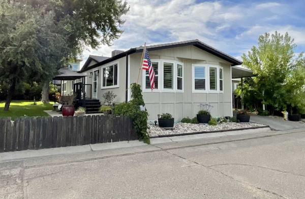 1988 Kaufman and Broad Mobile Home For Sale