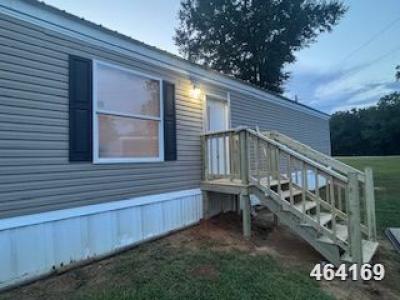Mobile Home at 1113 County Road 196 Blue Springs, MS 38828