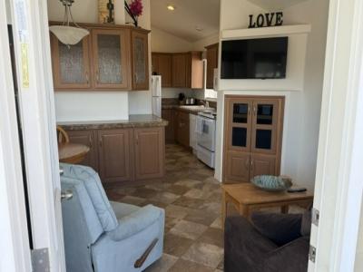 Photo 2 of 7 of home located at 1110 North Henness Road, Site 915 Casa Grande, AZ 85122