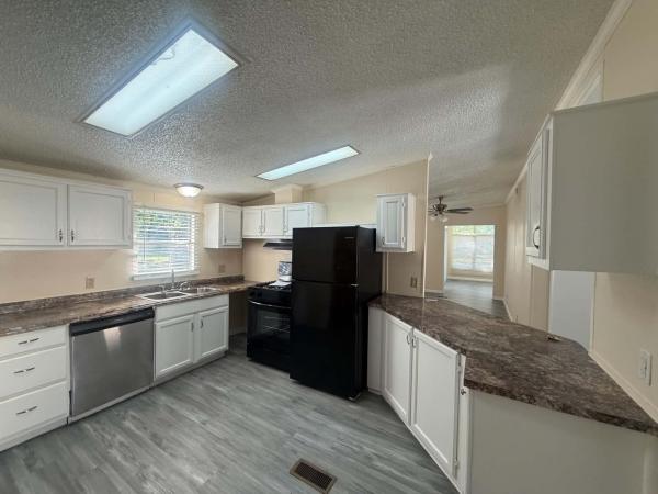 Photo 1 of 2 of home located at 1236 North Oaklane Road Lot 200 Springfield, IL 62707