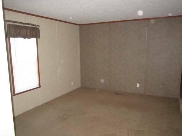 2015 Redman Mobile Home