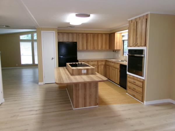 1984 Palm Harbor Mobile Home