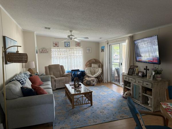 2000 Homes of Merit Mobile Home