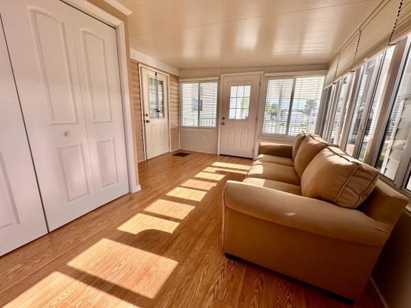 2016 Shore Model 2016 Mobile Home