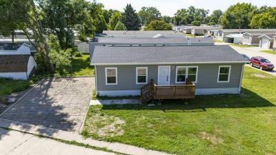 Mobile Home at West Coyote Mandan, ND 58554