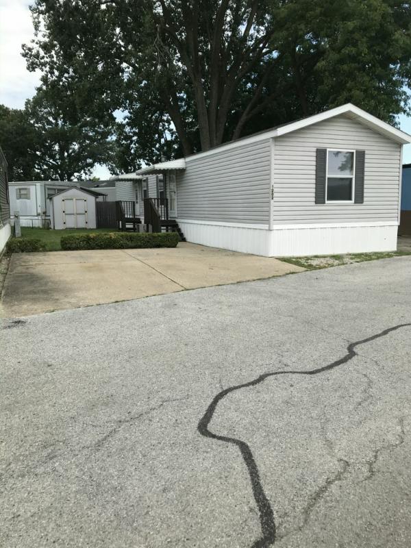 Photo 1 of 2 of home located at 8800 S. Harlem Ave #1202 Bridgeview, IL 60455