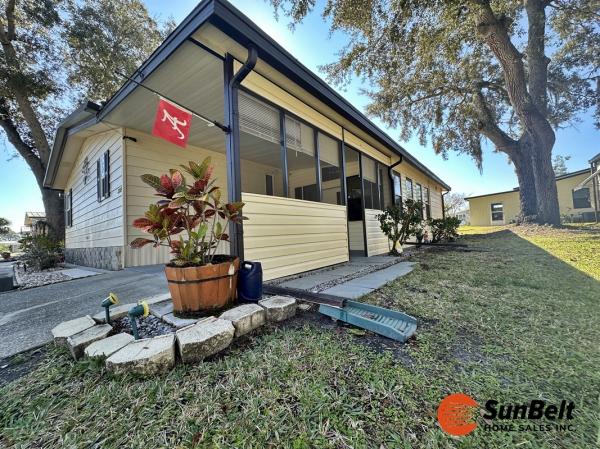 1985 HOME Manufactured Home